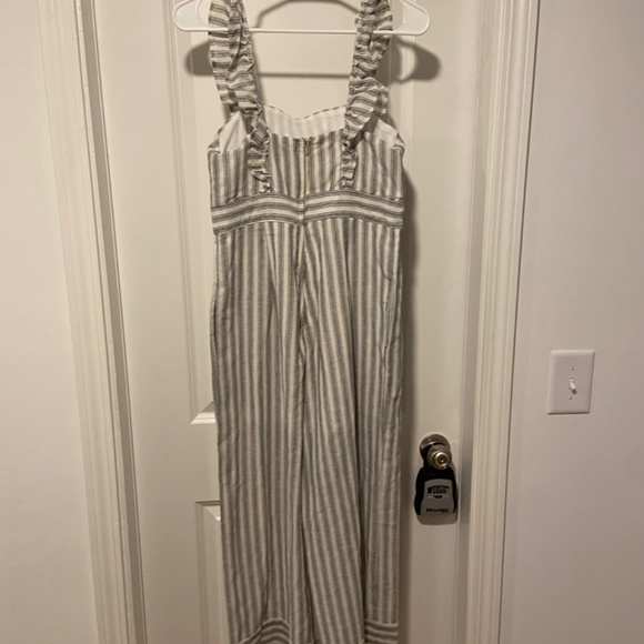 & Merci Linen Jumpsuit - Picture 3 of 3